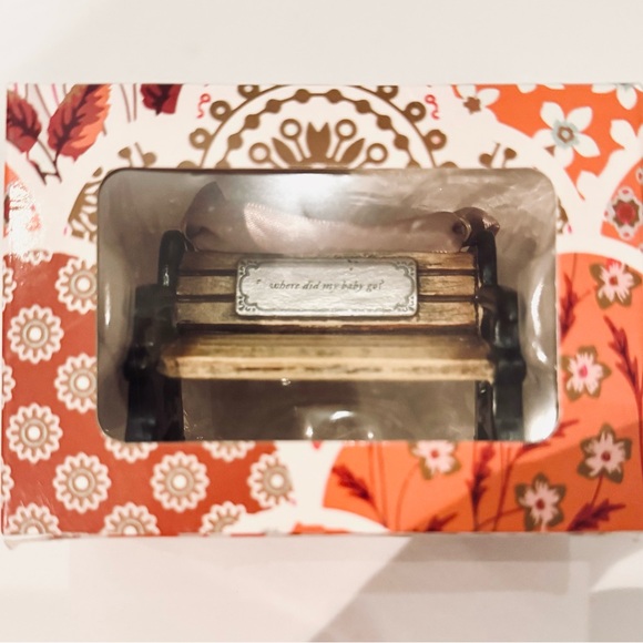 Taylor Swift Evermore Coney Island Bench Ornament NIB Official - Picture 6 of 7